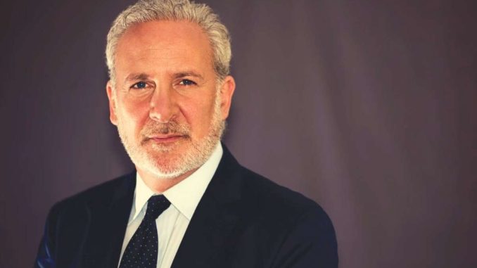 Peter Schiff Dismisses BTC’s ‘Digital Gold’ Status Following Recent Crash