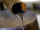Oil reversal and crowded shorts keep crypto traders on edge