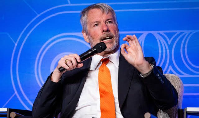 Strategy's Saylor Teases New Bitcoin Buy Despite Fed Hike and CLARITY Setback